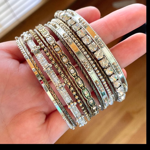 Women’s new with tags set of 12 fun and feminine bangle bracelets, sparkly bling - Picture 6 of 11